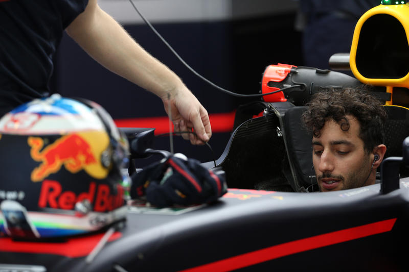 F1 | Ricciardo: “La seconda fila va bene”