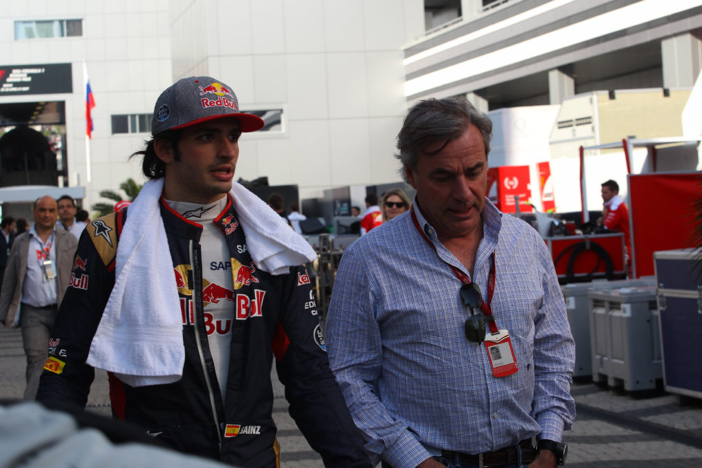 F1 | Sainz Jr, complimenti al padre per la vittoria alla Dakar 2018: “Sono orgoglioso”