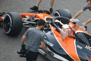 Formula 1 | McLaren, Morris parla delle operazioni di crash test sul sistema Halo: “E’ una procedura che fa rabbrividire”