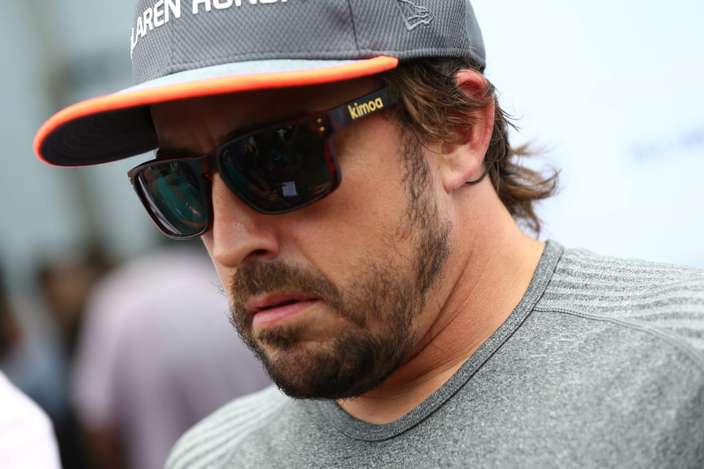 Formula 1 | La proposta di Zak Brown ad Alonso: legarsi a vita alla McLaren