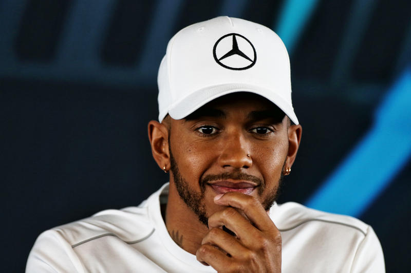 F1 | Hamilton vuole parità tra i team