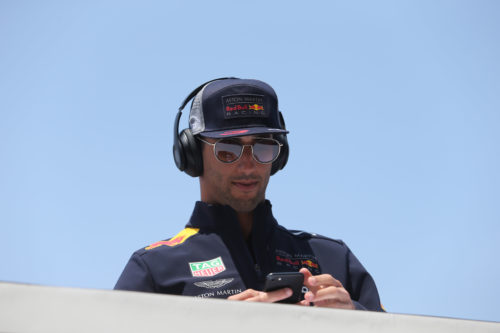 F1 | Daniel Ricciardo firma un’opzione con la Ferrari per il 2019?
