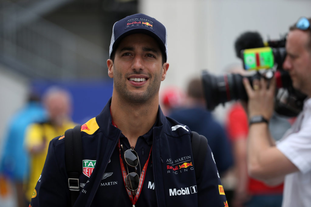 Formula 1 | Horner sul rinnovo di Ricciardo: “Molto dipenderà dalla power unit che monteremo nel 2019”