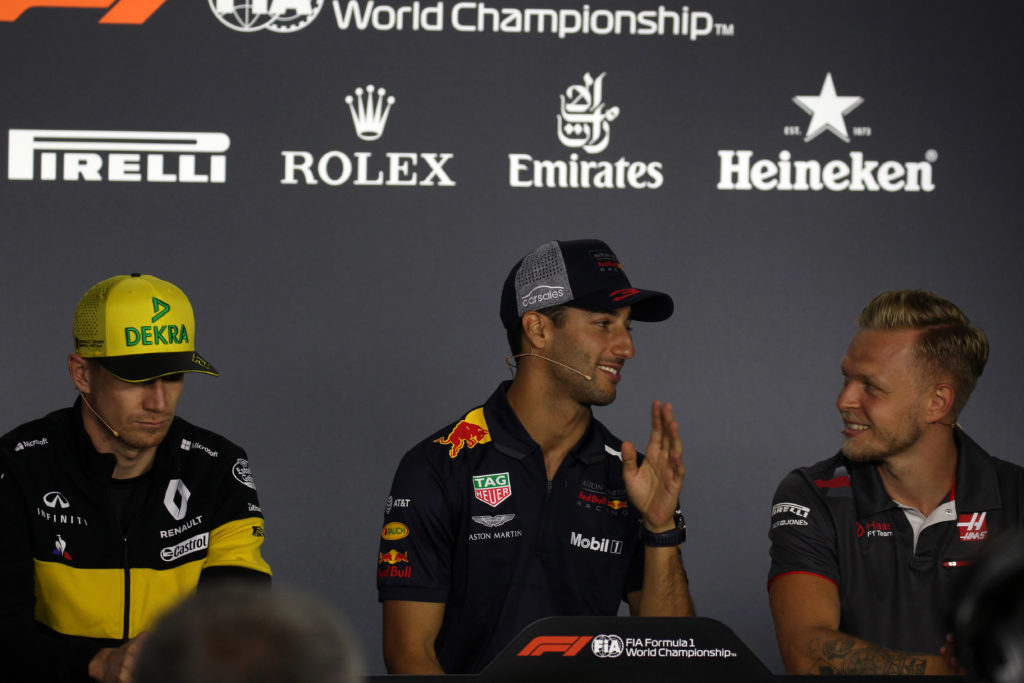 Formula 1 | Red Bull, Ricciardo predica calma: “Troppo presto per parlare del campionato”