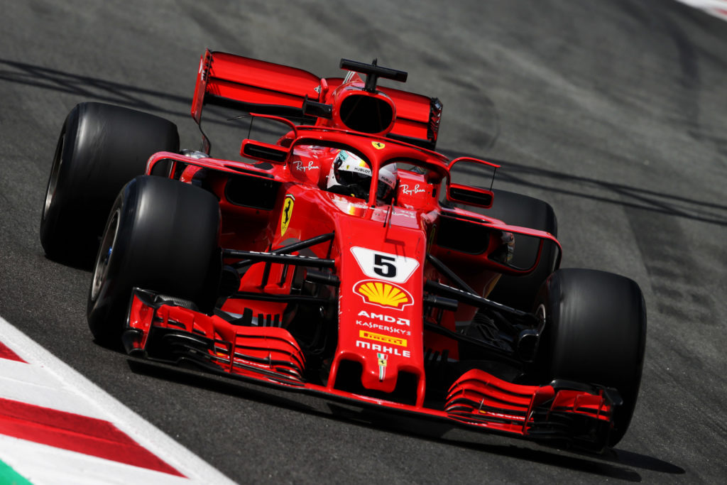 Formula 1 | Ferrari, Vettel chiude la polemica sulle mescole ribassate: “Con le gomme tradizionali sarebbe andata peggio”