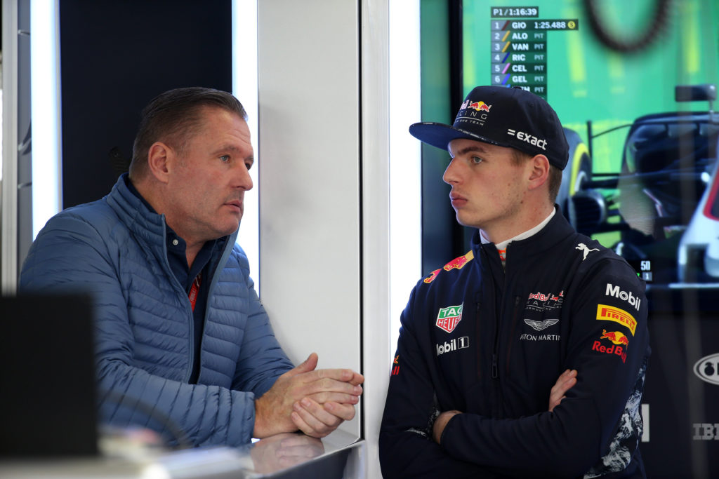 F1 | Red Bull, Max Verstappen sul padre: “È la persona più critica del mondo con me”