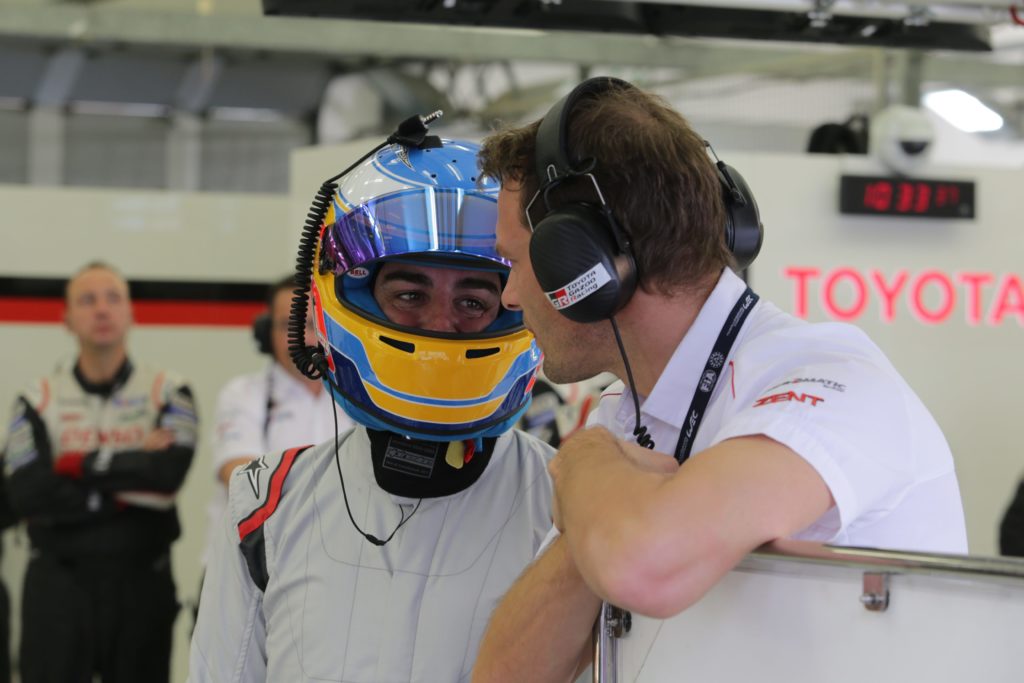 F1 | Alonso già rassegnato: “Stagione di F1 compromessa, priorità alla 24 Ore di Le Mans”