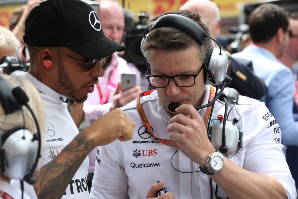 F1 | Hamilton: “I capi Mercedes mi vogliono ancora con loro”