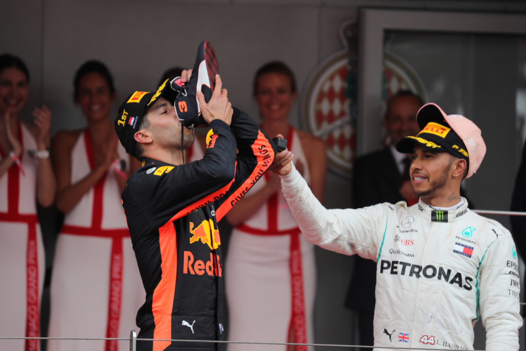 F1 | Hamilton su Ricciardo: “La Red Bull è il posto giusto per lui”