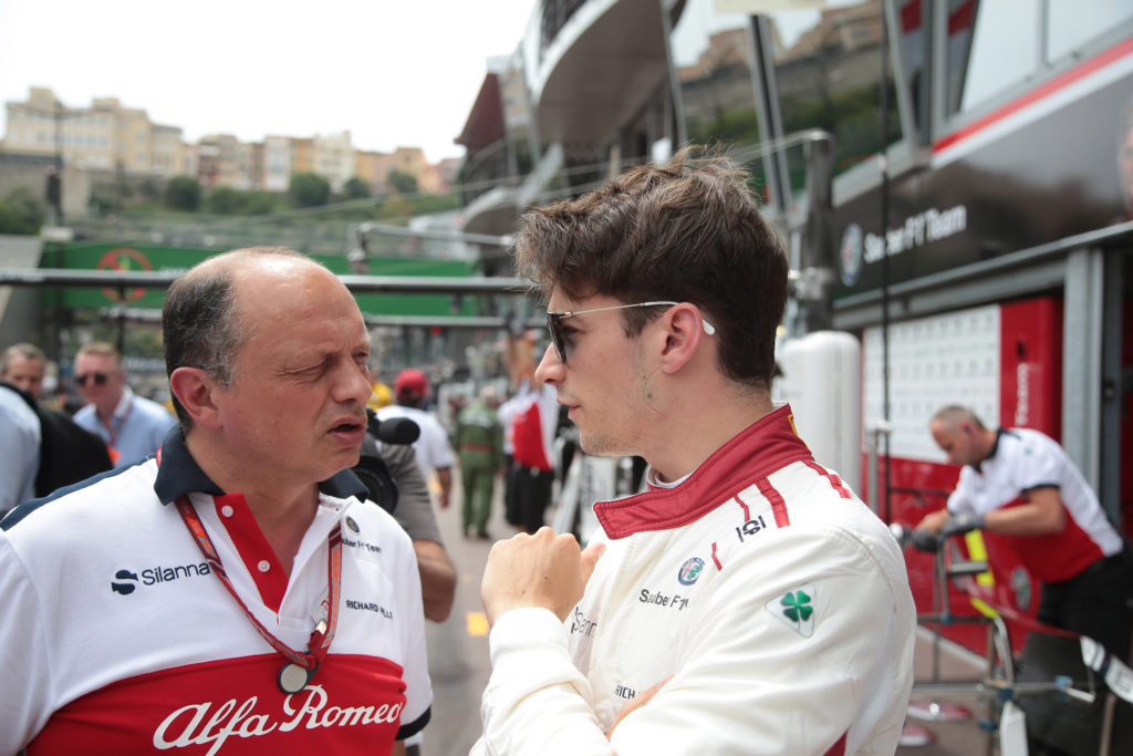 F1 | Alfa Romeo Sauber, Vasseur su Leclerc: “Al momento è concentrato sulla stagione”
