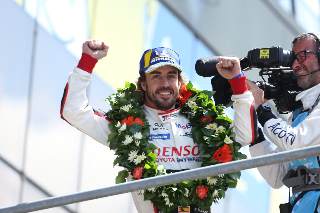 WEC | Alonso sulla vittoria alla 24 Ore di Le Mans: “Sensazione incredibile il passaggio di Nakajima sotto la bandiera a scacchi”