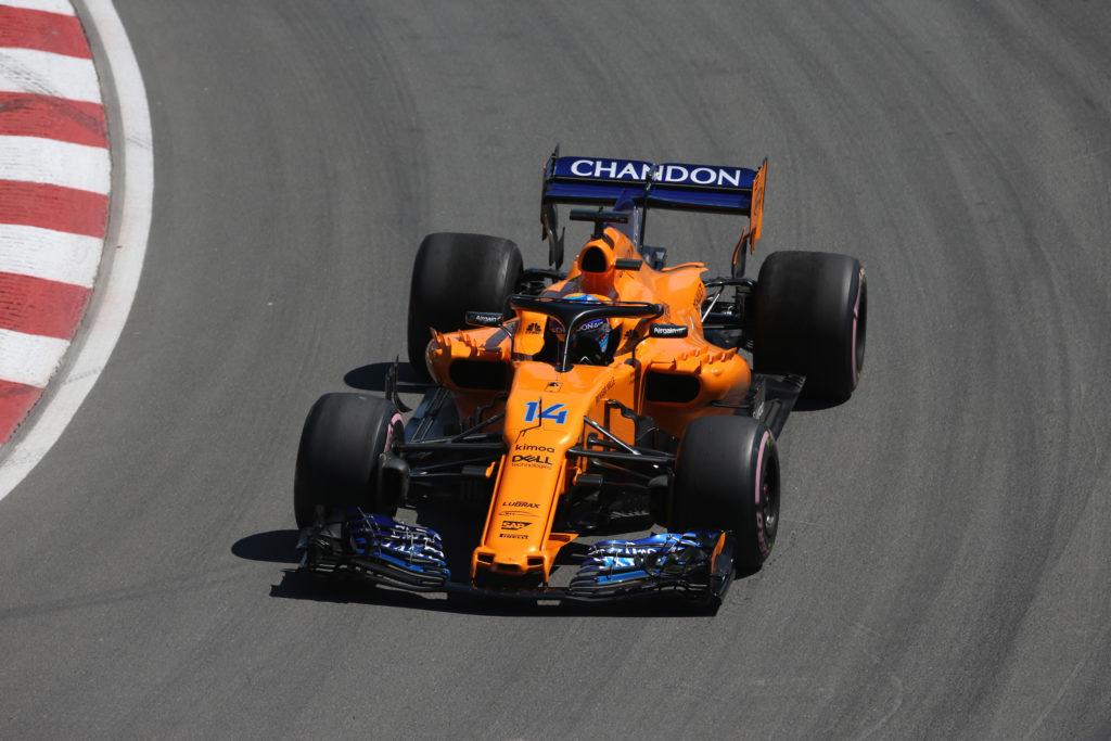 Formula 1 | McLaren, Alonso punta il dito contro l’affidabilità: “Dobbiamo capire il perchè di questi problemi”
