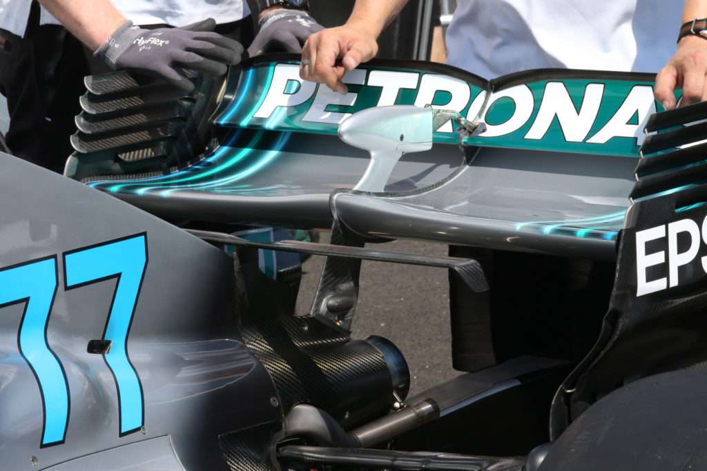 F1 | Mercedes scioglie ogni dubbio: Hamilton e Bottas in pista con la power unit spec 2