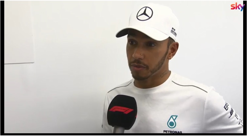 F1 | Mercedes, Hamilton allontana la pressione: “Ferrari e Red Bull più veloci di noi” [VIDEO]