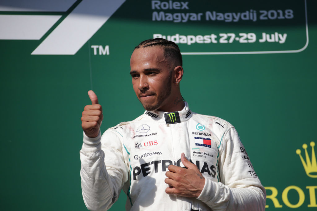 Formula 1 | Mercedes, Hamilton: “È un sogno trovarsi in vetta al campionato contro questa Ferrari”