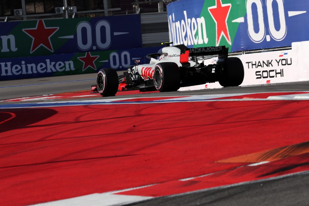 F1 | Haas, Magnussen: “Abbiamo ottenuto la nostra pole position, è una bella sensazione”