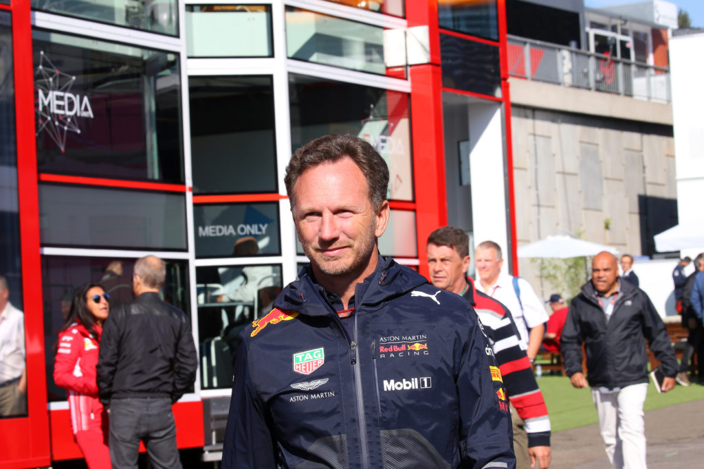F1 | Horner: “Wolff può usare il suo libretto degli assegni per aiutare Ocon” [VIDEO]