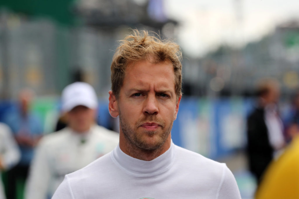 F1 | Tutti contro Vettel: “Troppi errori, si è giocato il titolo”