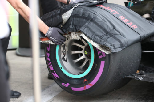 F1 | Cerchi e mozzi forati sulla Mercedes, per la FIA è tutto regolare