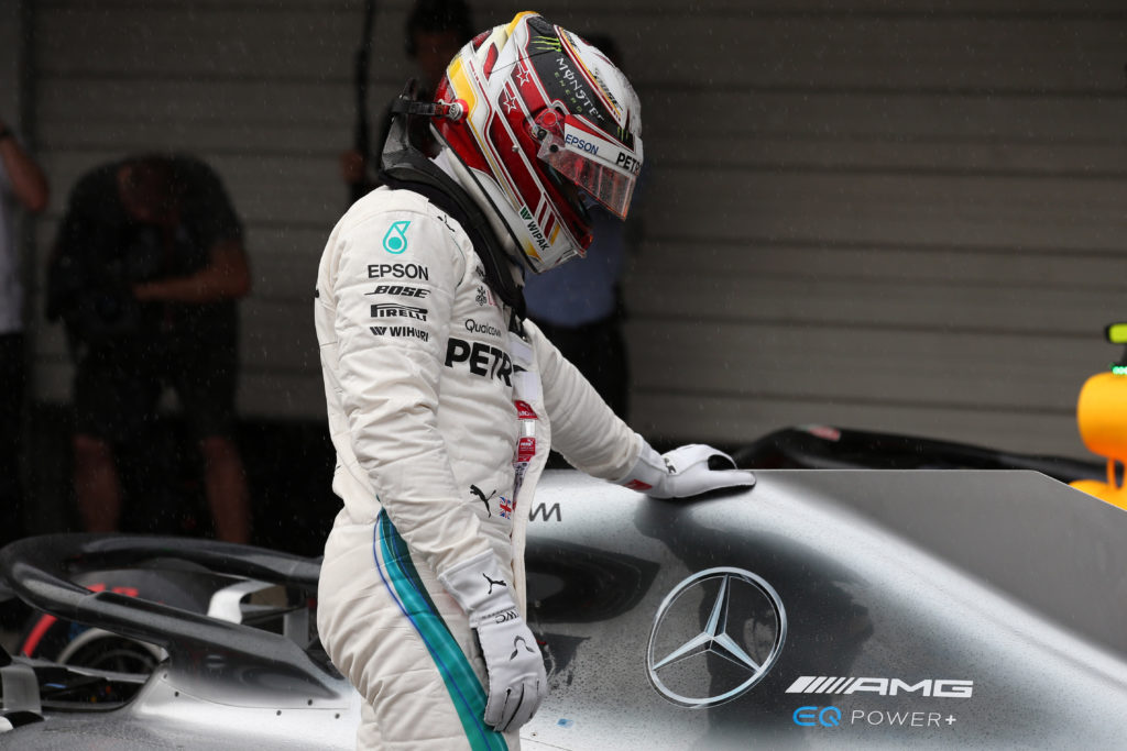 F1 | Mercedes, Hamilton: “Weekend incredibile, ma non cantiamo vittoria troppo presto per il titolo”