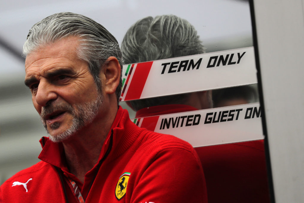 F1 | Ferrari, Arrivabene sulla permanenza di Pirelli nel Circus: “Dipenderà da Liberty Media”