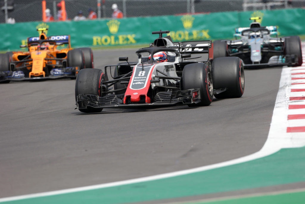 F1 | Haas attacca la Mercedes: “Mozzi forati? Effetto trascurabile per la FIA, ma noi siamo stati penalizzati per una cosa simile”