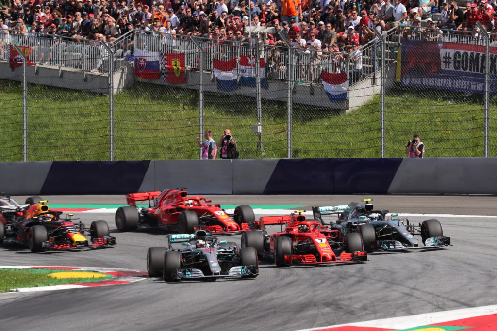F1 | Mercedes, Wolff: “Quest’anno la power unit Ferrari è stata fortissima, nel 2019 serve ambizione”