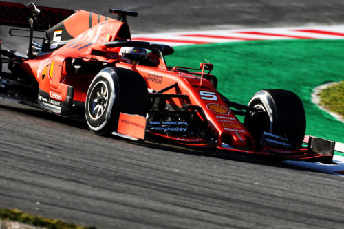 Test F1 Barcellona: Vettel al comando, segue Perez