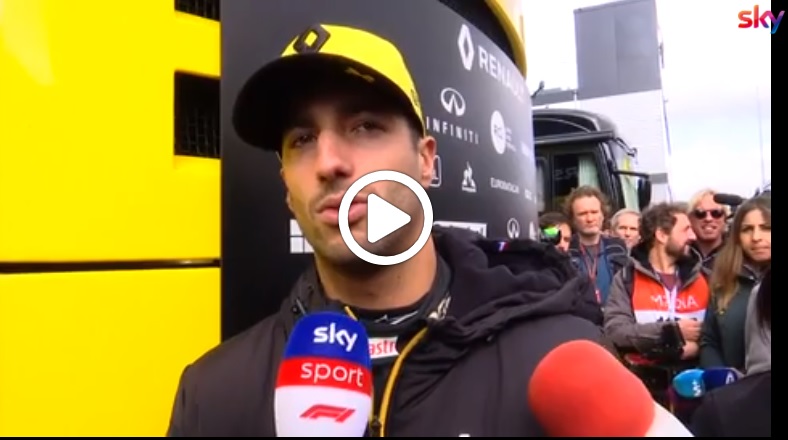 F1 Test | Renault, Ricciardo analizza la mattinata: “Peccato per il problema al DRS, ma l’impatto con la macchina è buono” [VIDEO]