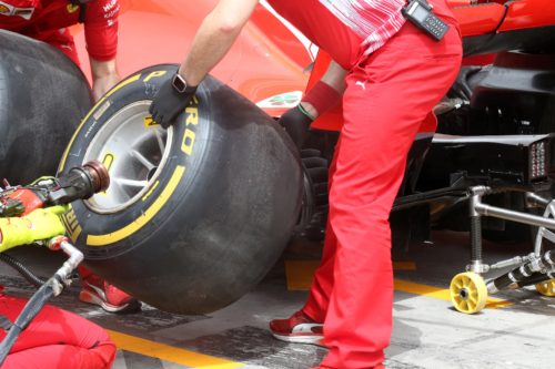 F1 | GP Bahrain, Mario Isola spiega le scelte di Pirelli per l’appuntamento a Manama