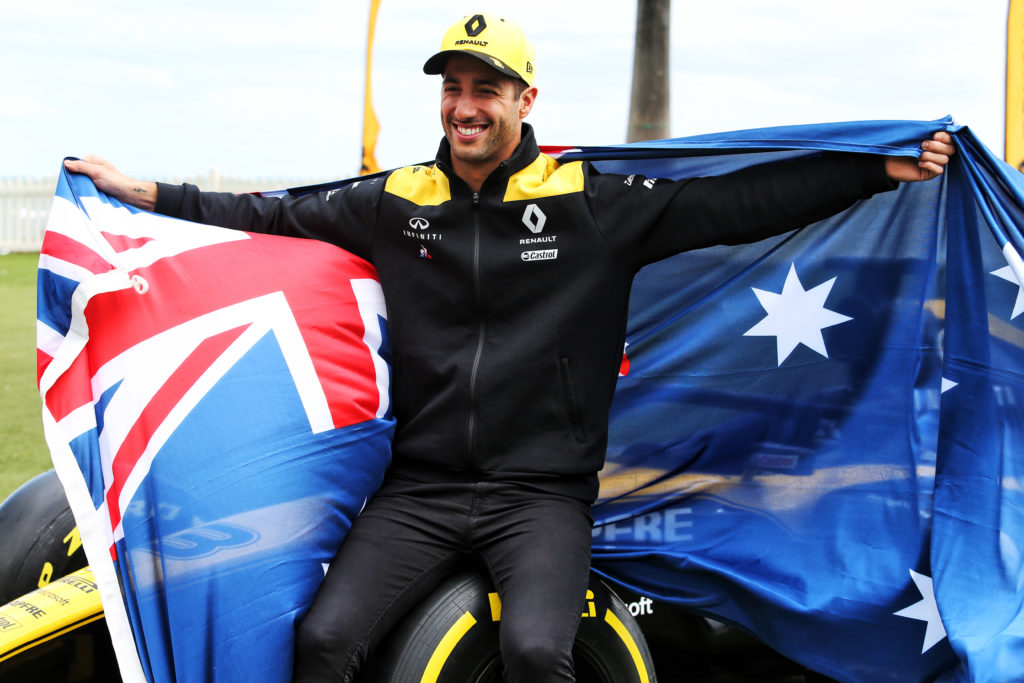 Formula 1 | Mercedes, Wolff ammette un timido interesse verso Ricciardo: “Abbiamo sempre tenuto d’occhio la sua situazione”