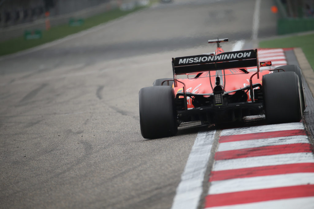 Formula 1 | Ferrari, Vettel guarda il bicchiere mezzo pieno: “La SF90 non ha nulla di sbagliato”