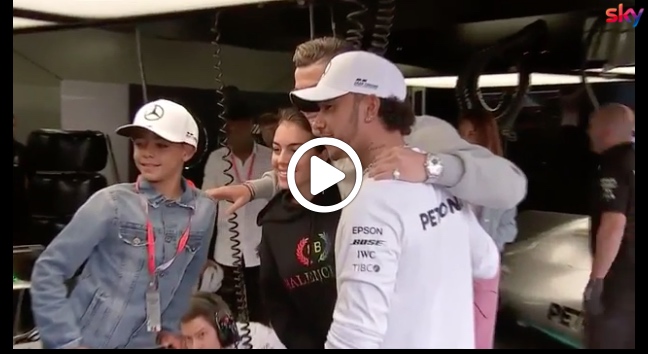 Formula 1 | GP Monaco, Ronaldo presente all’interno del garage Mercedes [VIDEO]