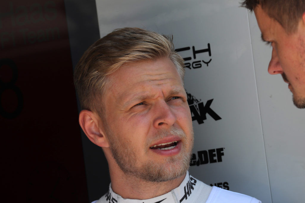 F1 | Magnussen chiarisce: “Il team radio era per le gomme”