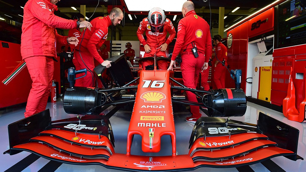 F1 | Ferrari, quinto e sesto posto per Leclerc e Vettel nelle FP1 di Silverstone