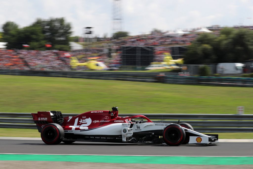 F1 | Alfa Romeo, Raikkonen: “Ci manca un po’ di passo rispetto alla McLaren”