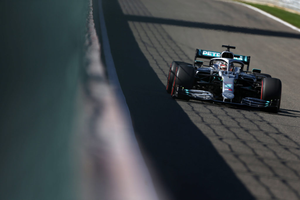 F1 | Mercedes, Hamilton: “Questo weekend potrebbe essere positivo per la Ferrari”