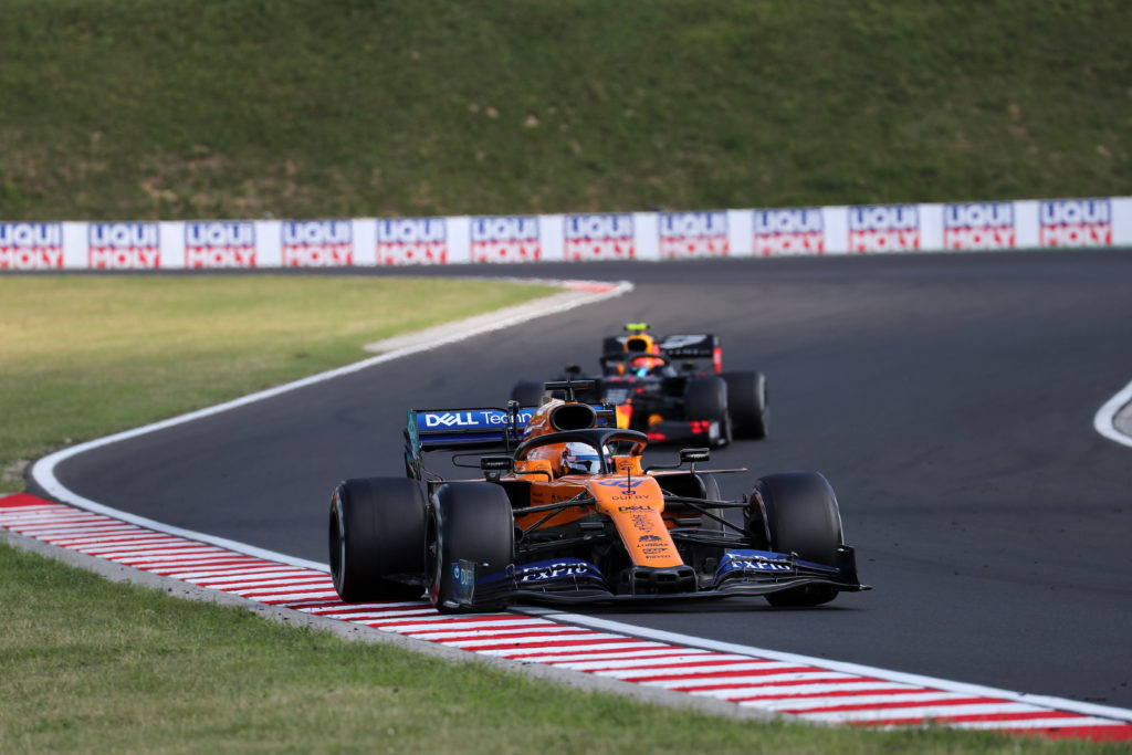 Formula 1 | McLaren, Sainz sposa la continuità: “Ogni squadra lavora in modo diverso”
