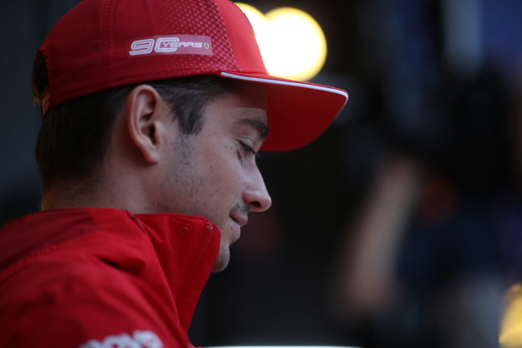 F1 | Ferrari, Leclerc sulla strategia nel GP di Singapore: “Era l’unica che ci avrebbe dato la doppietta”