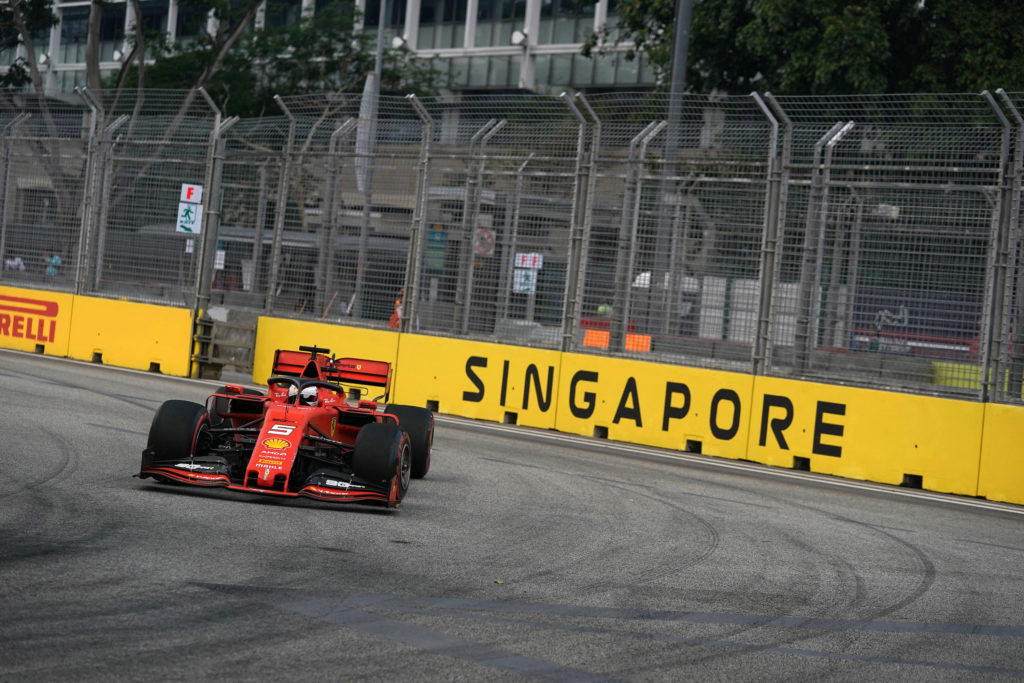 F1 | GP Singapore, Vettel e Leclerc chiudono un venerdì impegnativo a Marina Bay