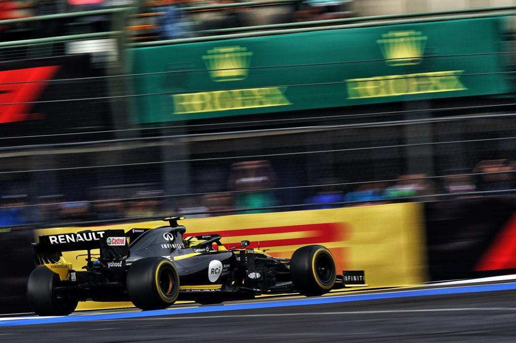 F1 | La Renault chiarisce: “E’ stato un nostro ex dipendente a informare la Racing Point”