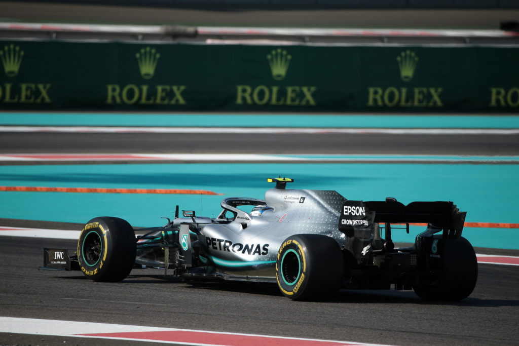 F1 | Test Abu Dhabi, Bottas e Russell in pista con la Mercedes