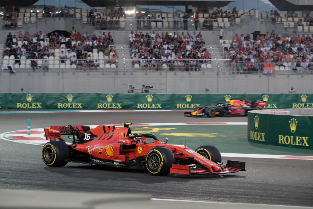F1 | Jos Verstappen contro la Ferrari: “Il caso benzina ad Abu Dhabi? Non è stato un errore di calcolo”