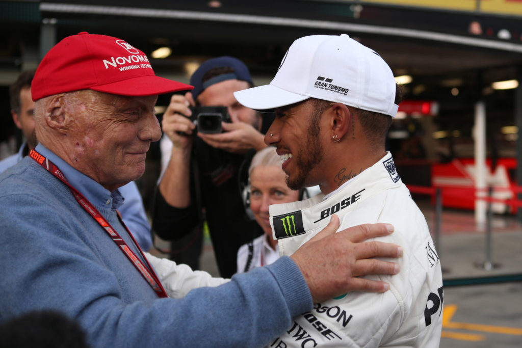 F1 | Hamilton rivela: “Senza il sostegno di Lauda non sarei ancora in questa squadra”