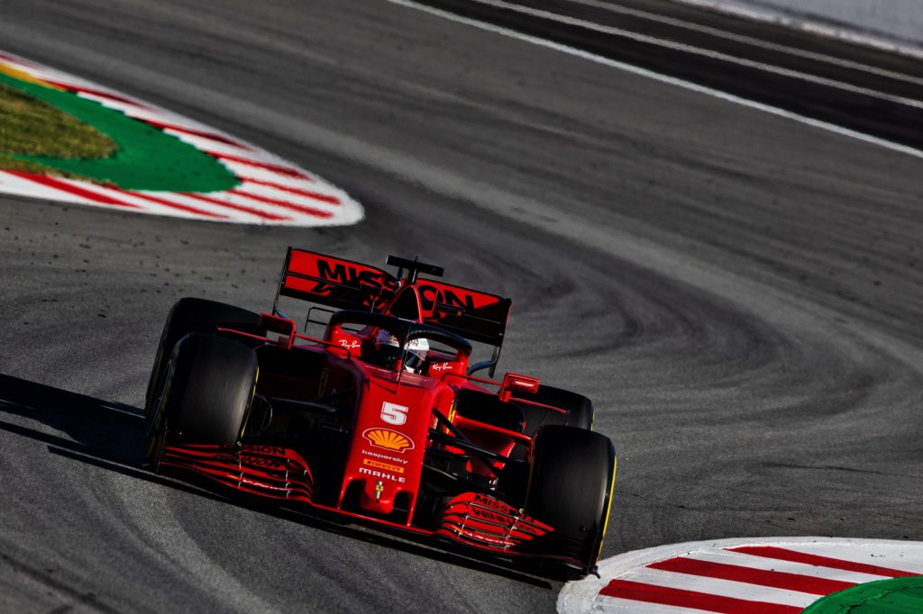 Test F1 | Ferrari, Vettel: “Differenze evidenti con la vettura dell’anno scorso”