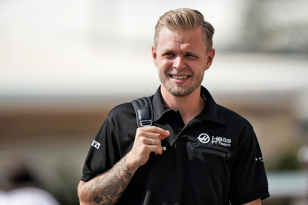 F1 | Magnussen: “Ha senso mantenere gli stessi piloti in squadra”