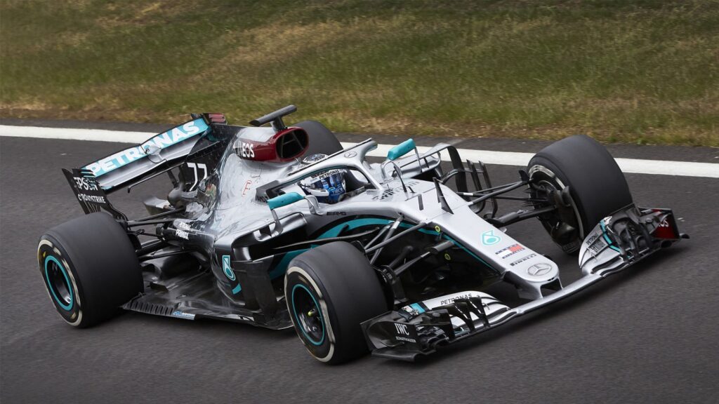 F1 | Mercedes, Bottas torna in pista a Silverstone con la W09