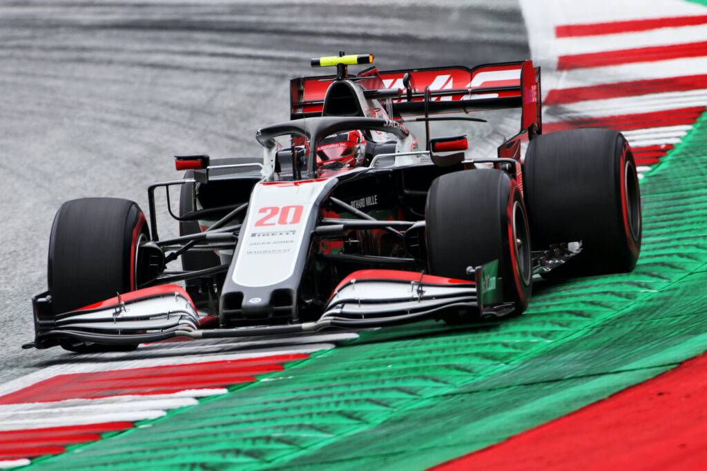 F1 | Haas, Kevin Magnussen: “Inizio interessante, abbiamo un buon grip”