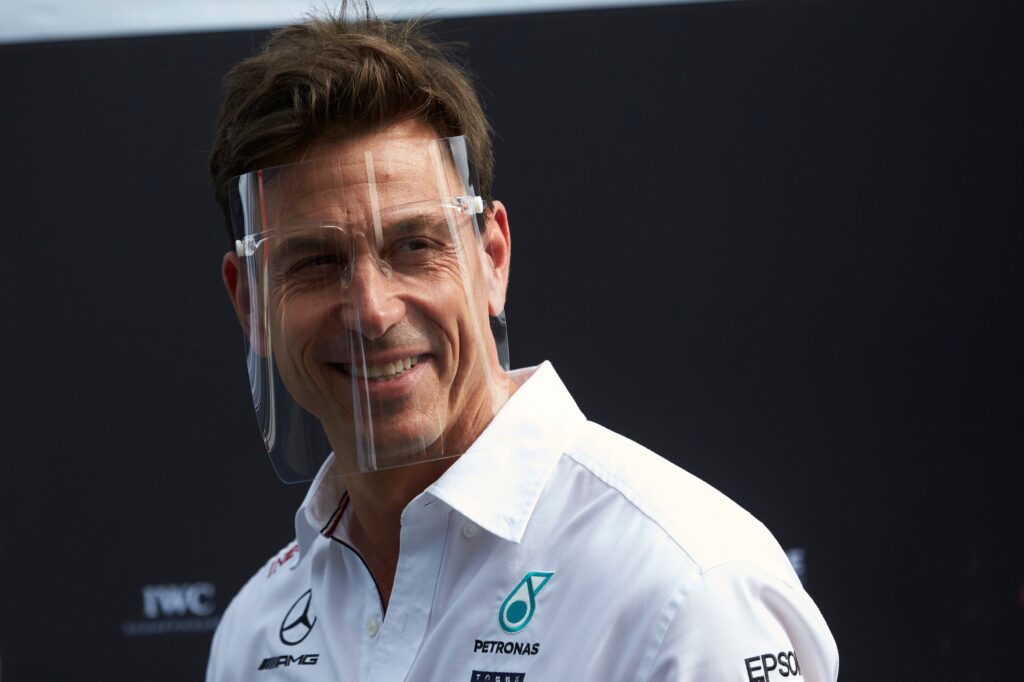 F1 | Mercedes, Wolff: “Lavoriamo con la massima priorità sull’affidabilità”