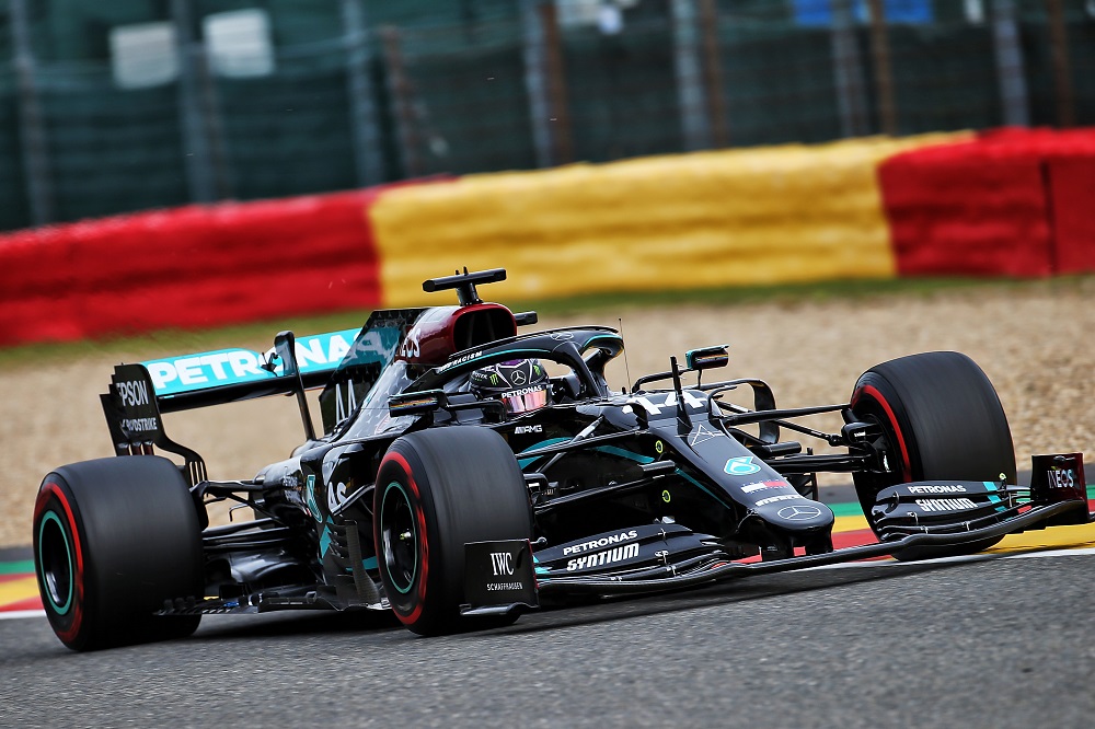 F1 | Mercedes, Hamilton: “Buona giornata, ci aspetta un weekend emozionante”